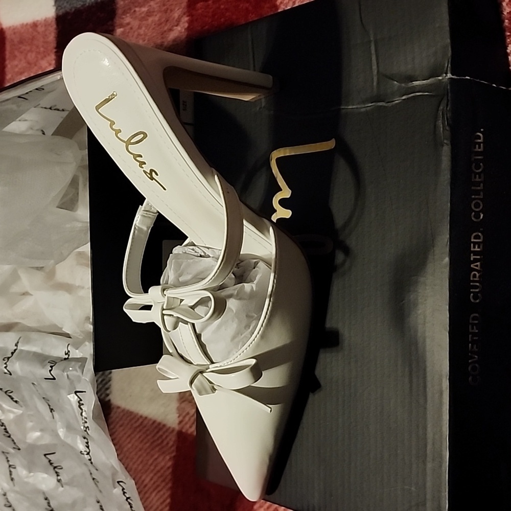 Lulus Mavise white heels